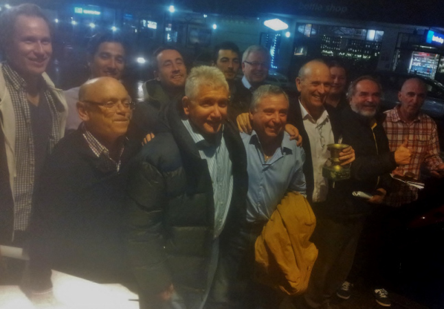 tippingcomp-dinner-2013-may-800x557